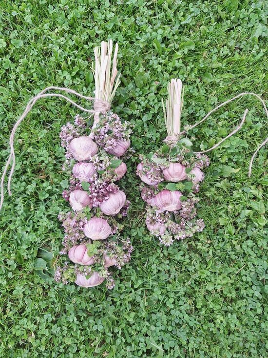 Ķiploku pīnīte ar raudeni (dažādi izmēri), 700 gr